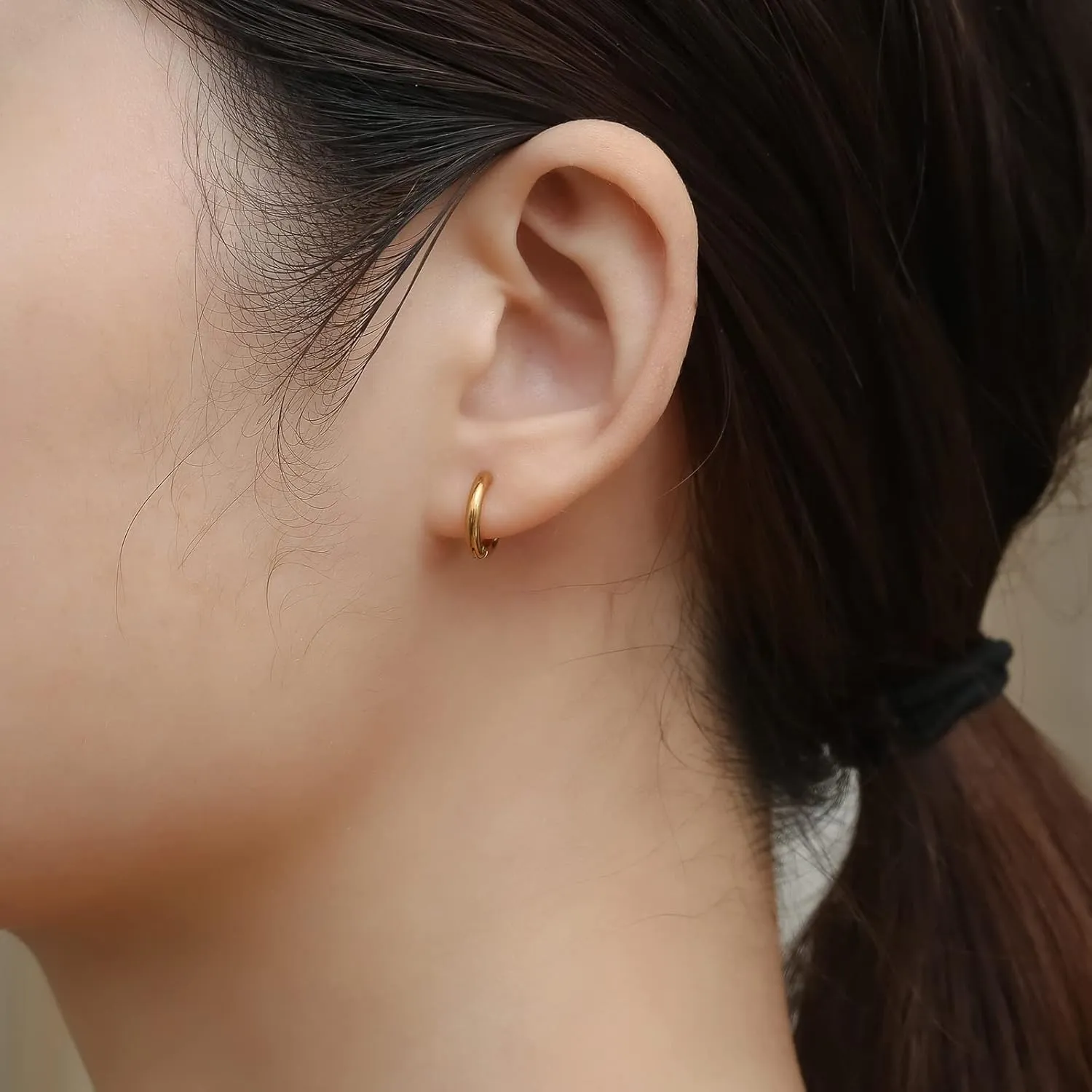 316L Surgical Stainless Steel Small Hoop Earrings 8mm 10mm 12mm 14mm Hypoallergenic Huggie Hoop Earrings Helix Lobes Hinged Sleeper Earrings Cartilage Piercings