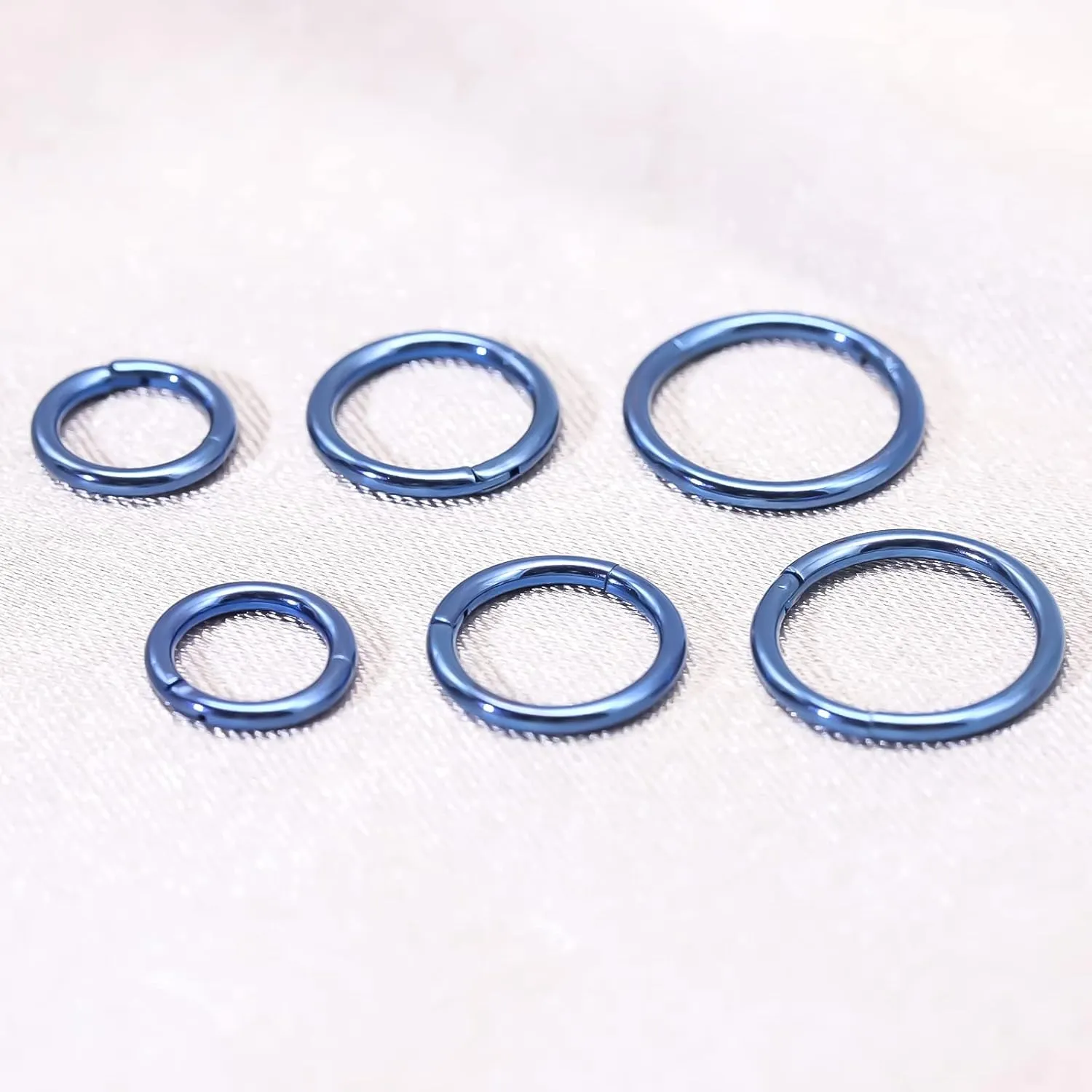 6pcs G23 Titanium Septum Rings 16G Diameter 6mm/8mm/10mm Hinged Nose Ring Hoops for Women Men Girls Cartilage Hoop Earrings Body Piercing Rings Black/Silver/Gold/Rose Gold Lip Rings