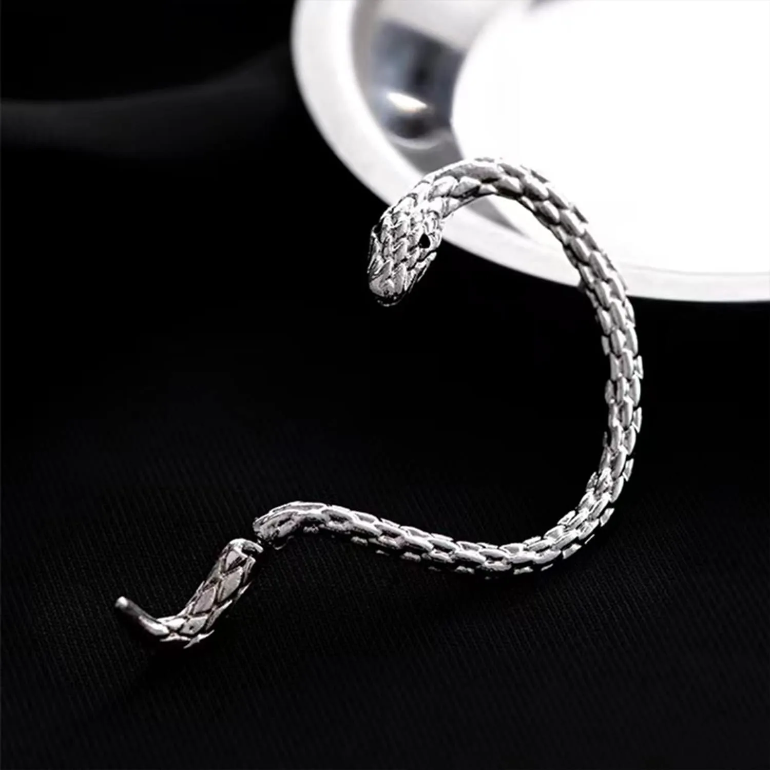 Gold Punk Snake Cuff Wraps Crawler Climber Studs Earrings for Women Dainty Cartilage Piercing Statement Jewelry
