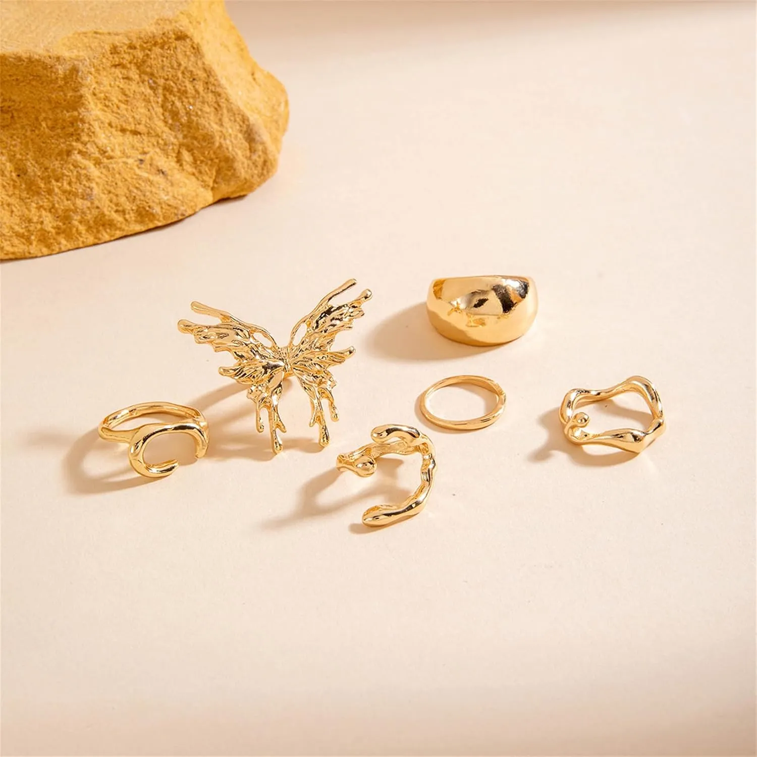 GYRMMUE Chunky Gold Ring Set,Vintage Geometry Knuckle Rings Exaggerated Irregularity Stacking Ring Boho Snake/Pearl/Flower/Bow Finger Midi Rin Statement Jewelry for Women