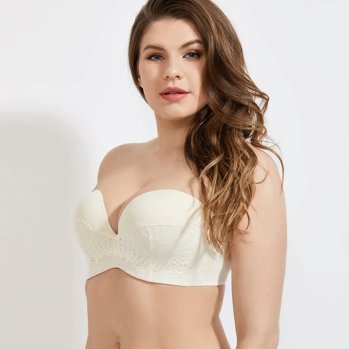 Low Cut Fine Shaping Ivory Lace Detail Bra