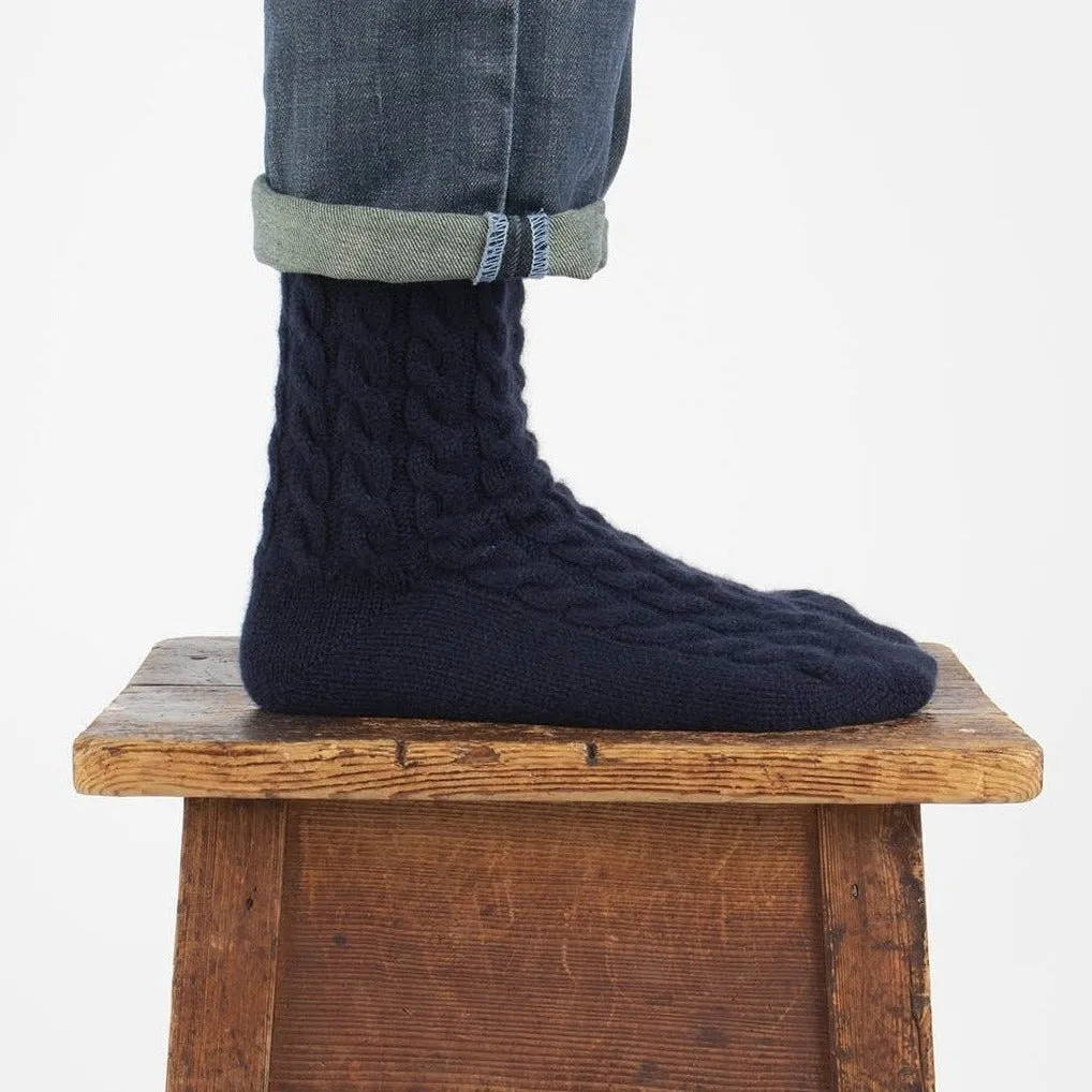 Men's Handmade Cable Cashmere Socks