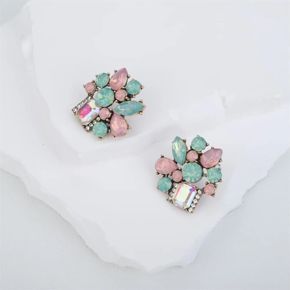 Sither Color Crystal Earrings for Women Boho Crystal Studs Earrings Boho Rhinestone Earrings Jewelry for Prom Party Halloween Christmas Gift