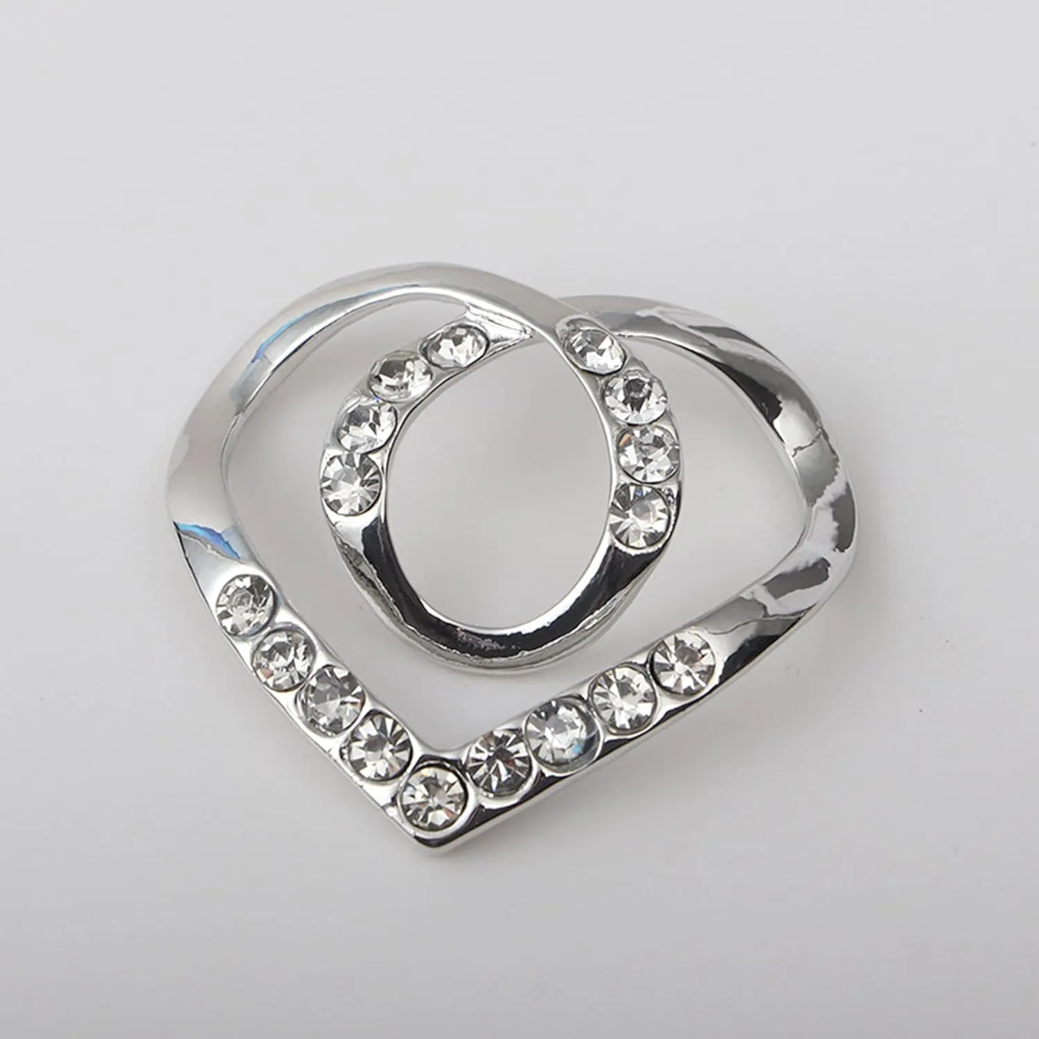 YANCHUN Scarf Ring Shirt Ties Clips for Women Clothing Metal Pearl Flower Round Circle Scarf Rings and Slides for Scarves Buckle for Women Trendy 2025